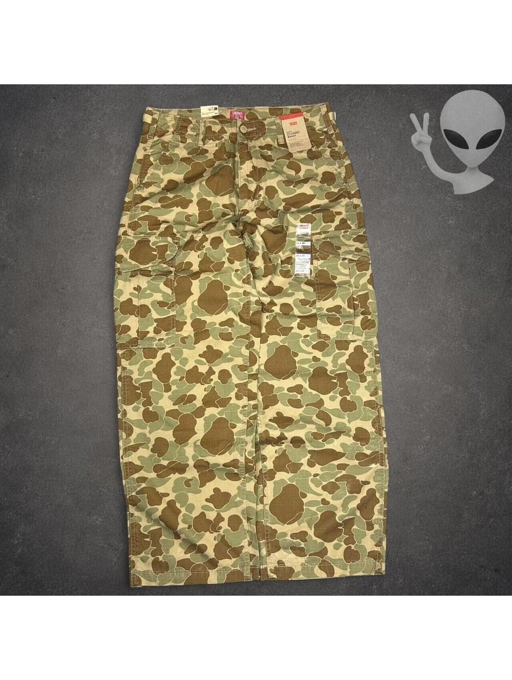Levi's XX Cargo Baggy Pants Mens US 32x30 Classic Duck Camo Brown Cotton
